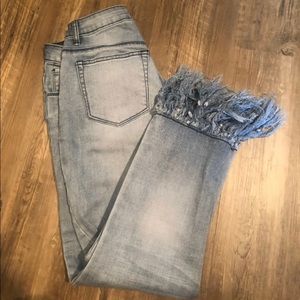 Denim fringe jeans